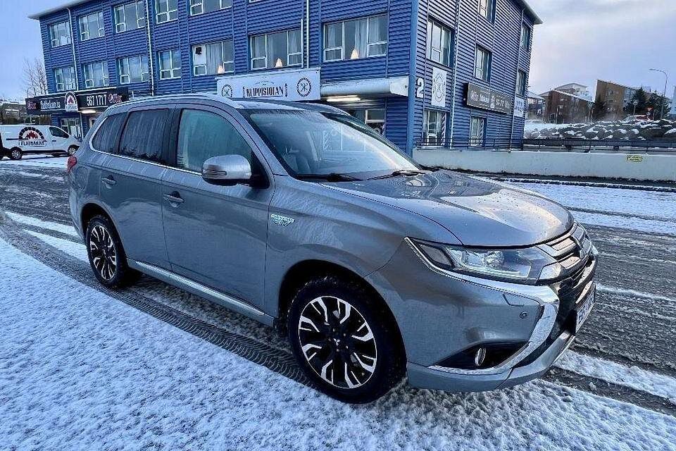 SUV